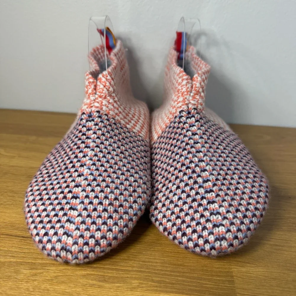 Bombas Kids Gripper Slippers Coral Blue Knit Non-Slip House Shoes Size Y 1-5